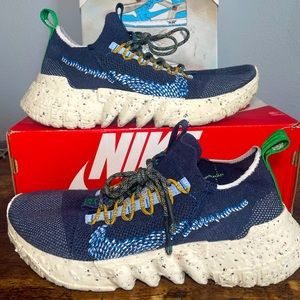 Nike Space Hippie 01